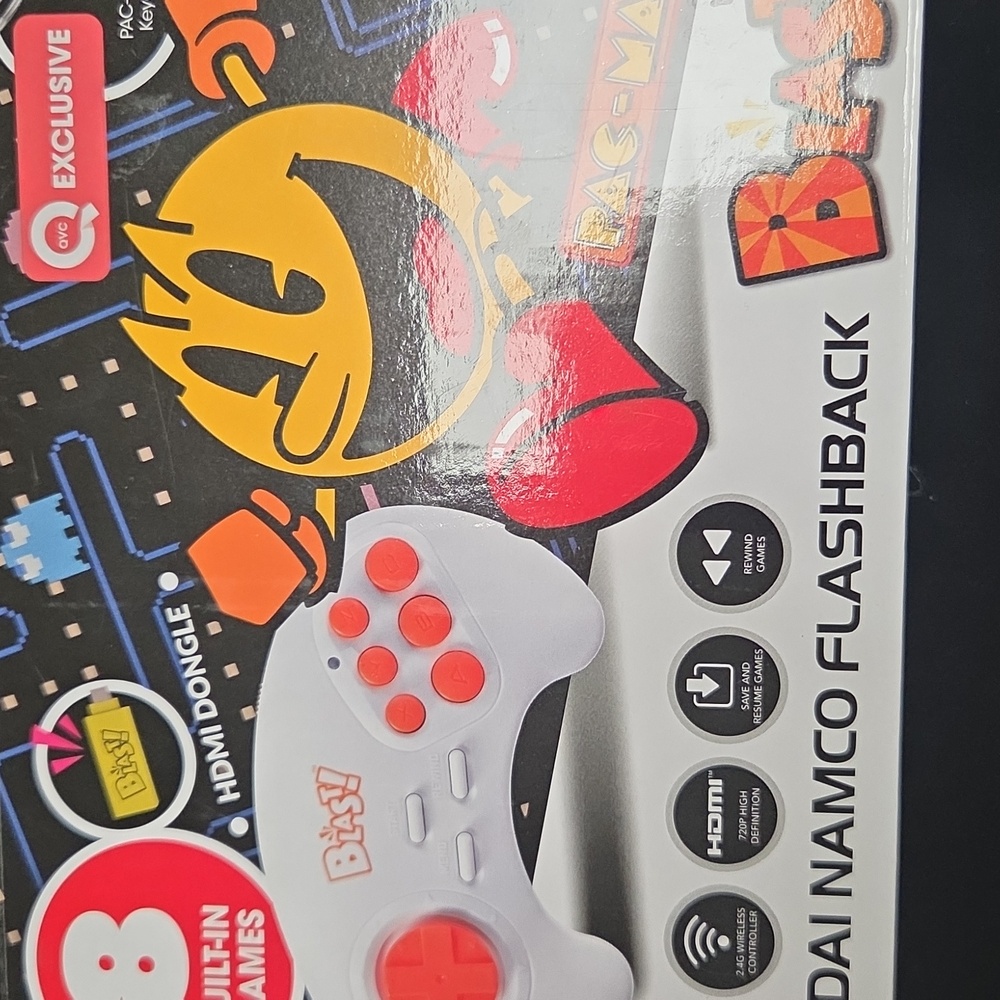 Flashback Console - White and Red